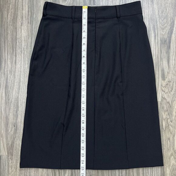Banana Republic A-line Front Slit Knee Length Classic Black Skirt Size 4 - Picture 5 of 7